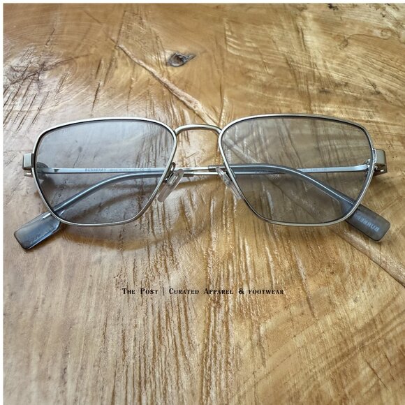 Burberry ?️ BE3146 Sunglasses | Unisex | Complete Set main image 7